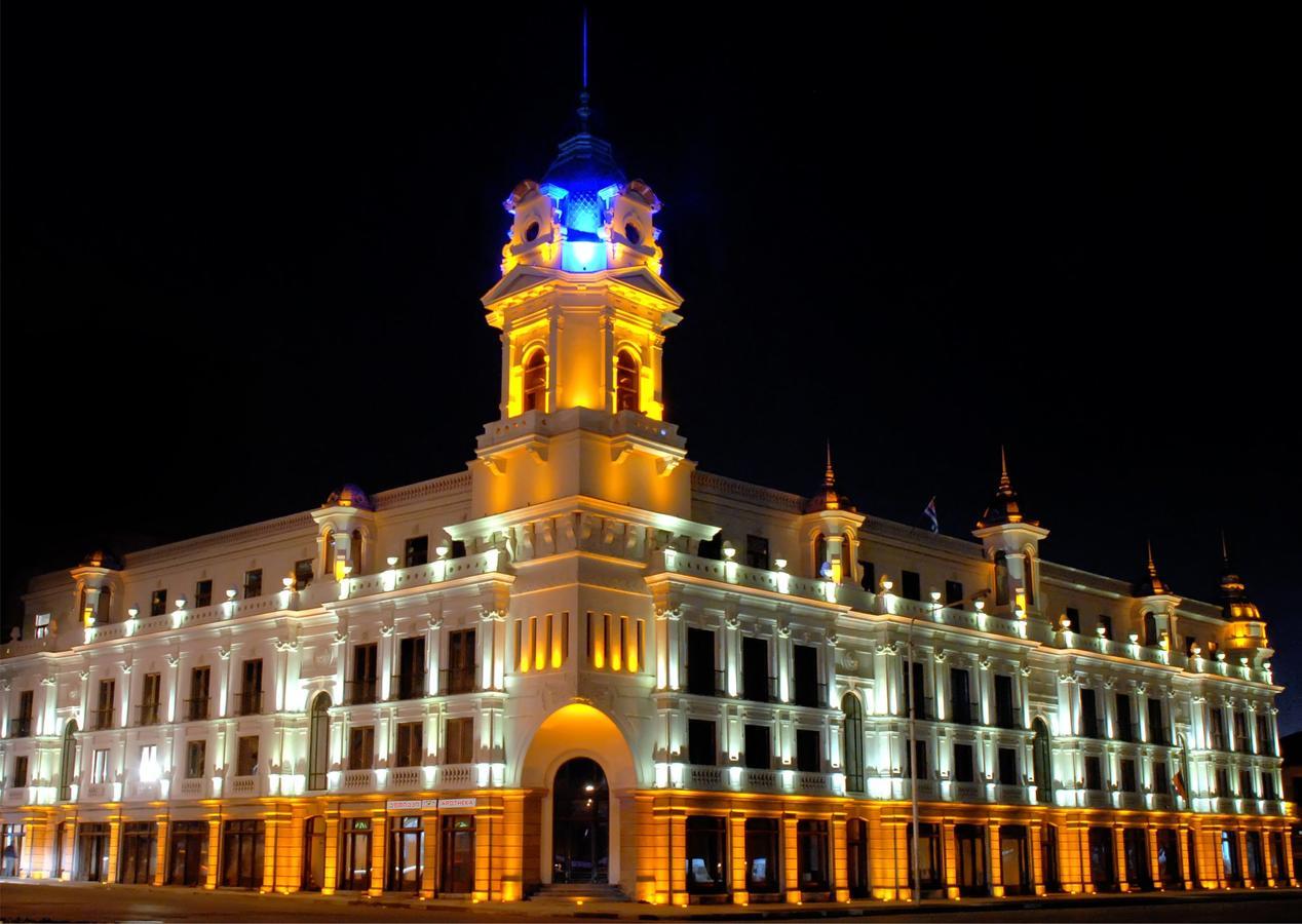 Boutique Hotel 32 Batumi Ngoại thất bức ảnh