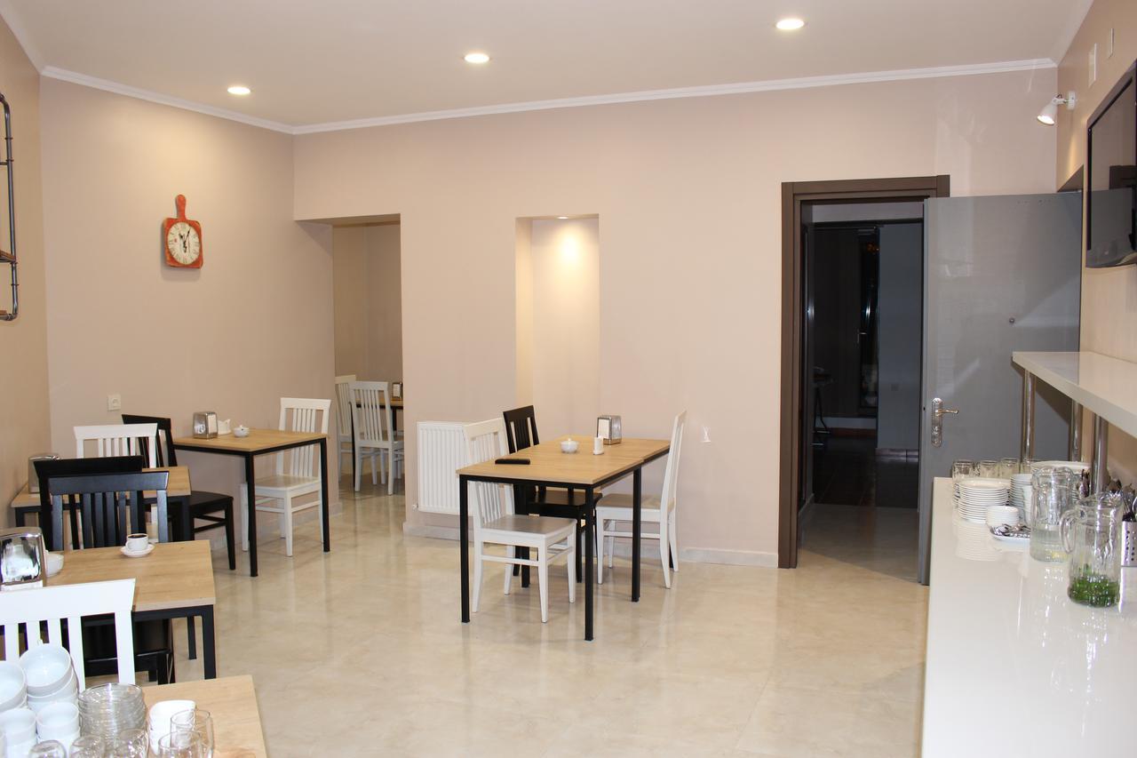 Boutique Hotel 32 Batumi Ngoại thất bức ảnh