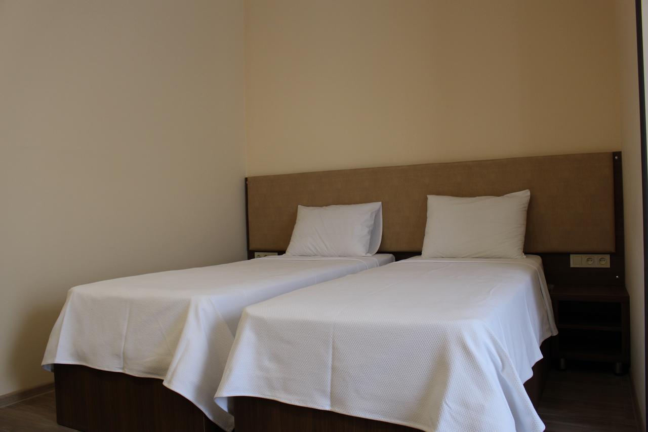 Boutique Hotel 32 Batumi Ngoại thất bức ảnh