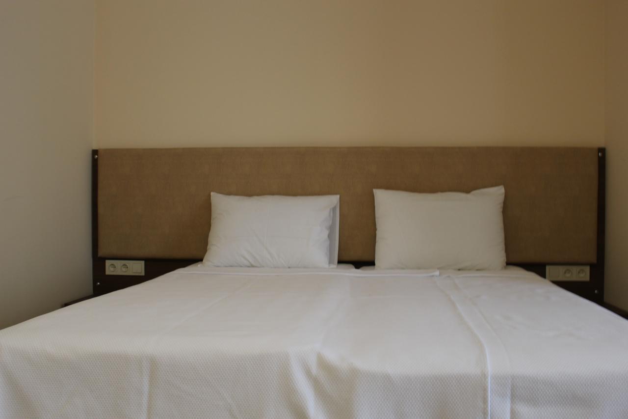 Boutique Hotel 32 Batumi Ngoại thất bức ảnh