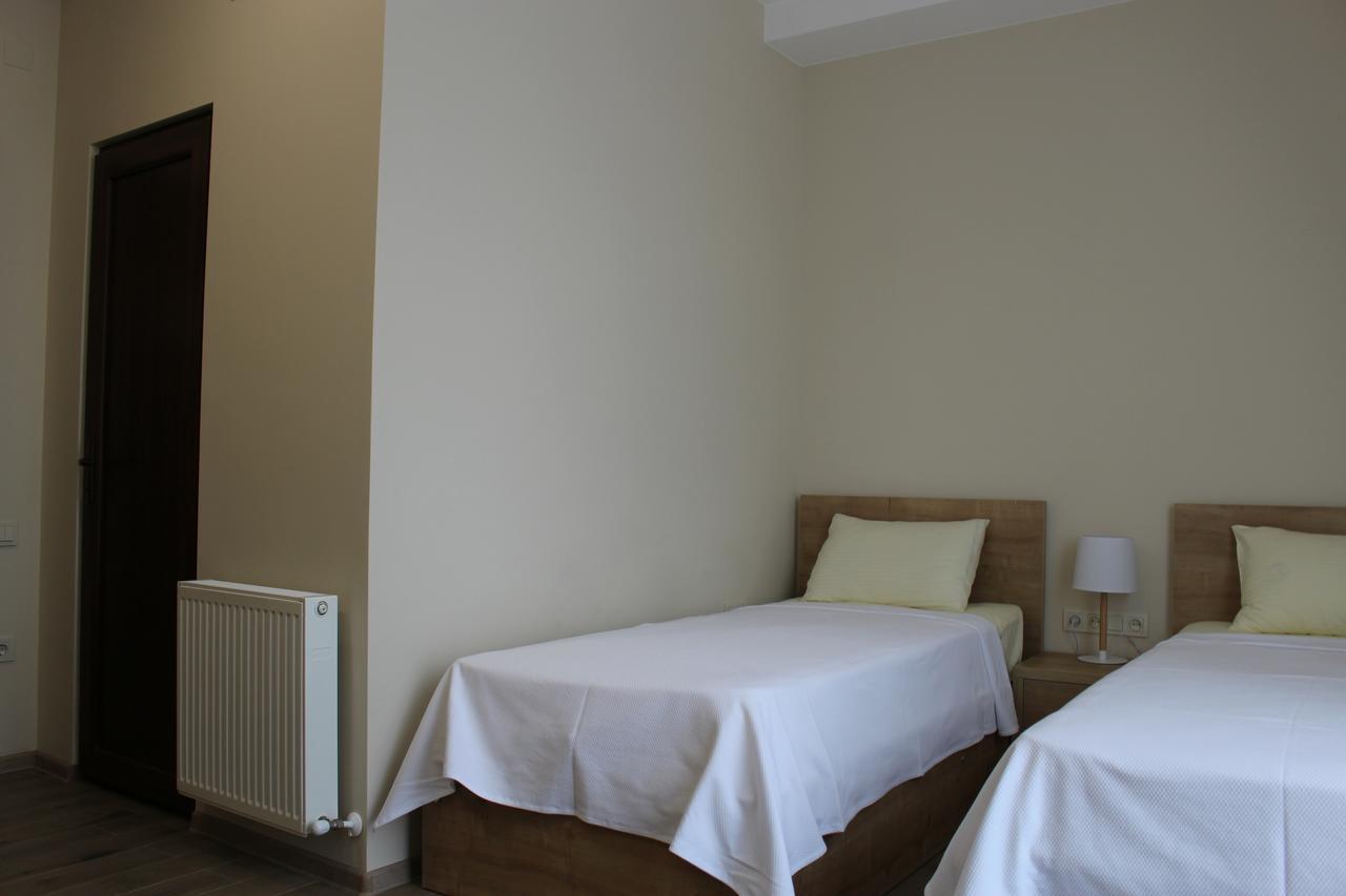 Boutique Hotel 32 Batumi Ngoại thất bức ảnh