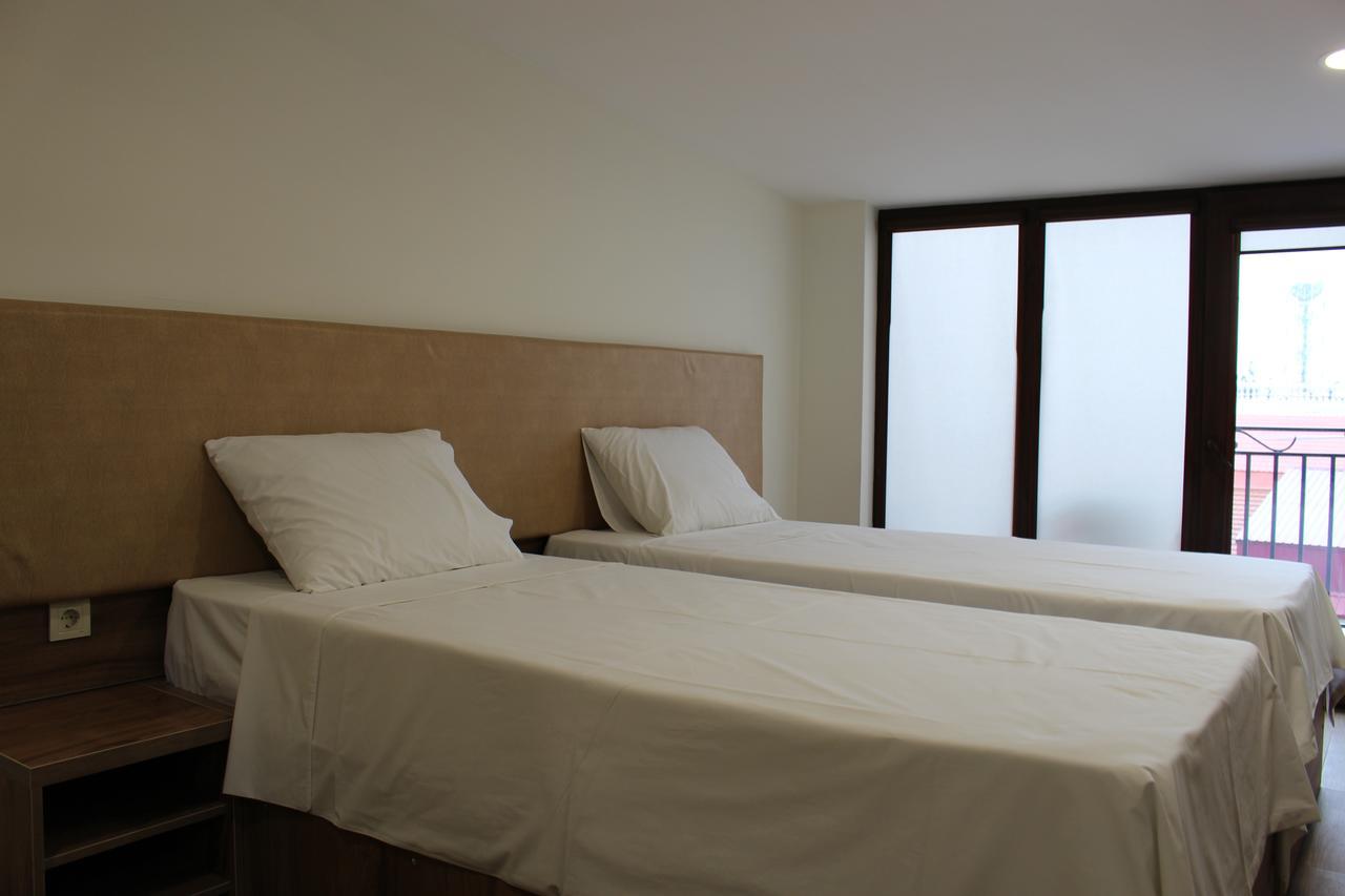 Boutique Hotel 32 Batumi Ngoại thất bức ảnh