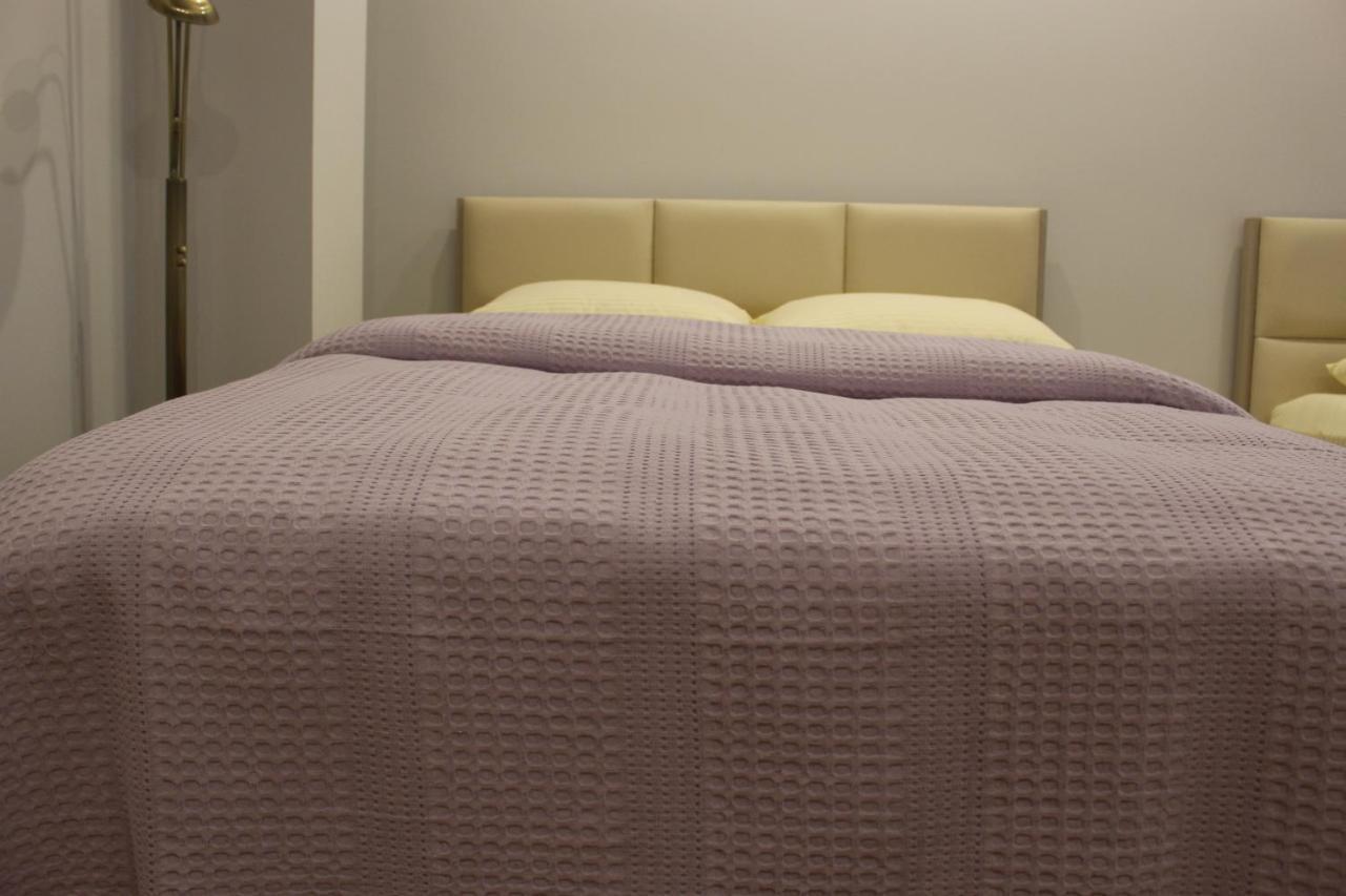Boutique Hotel 32 Batumi Ngoại thất bức ảnh